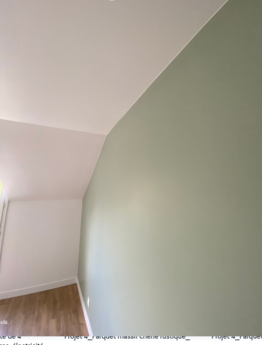 Réfection complète de 4 chambres: Enduits, peintures, électricité, menuiseries, sols.